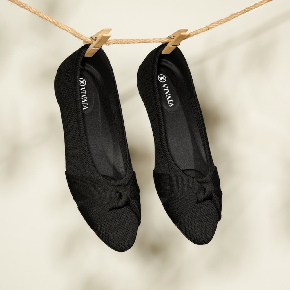 VIVAIA Bibi Almond-Toe Knotted Flats in Black